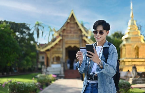 Turis Jepang Banyak ke Thailand Meski Ekonomi sedang Terpuruk